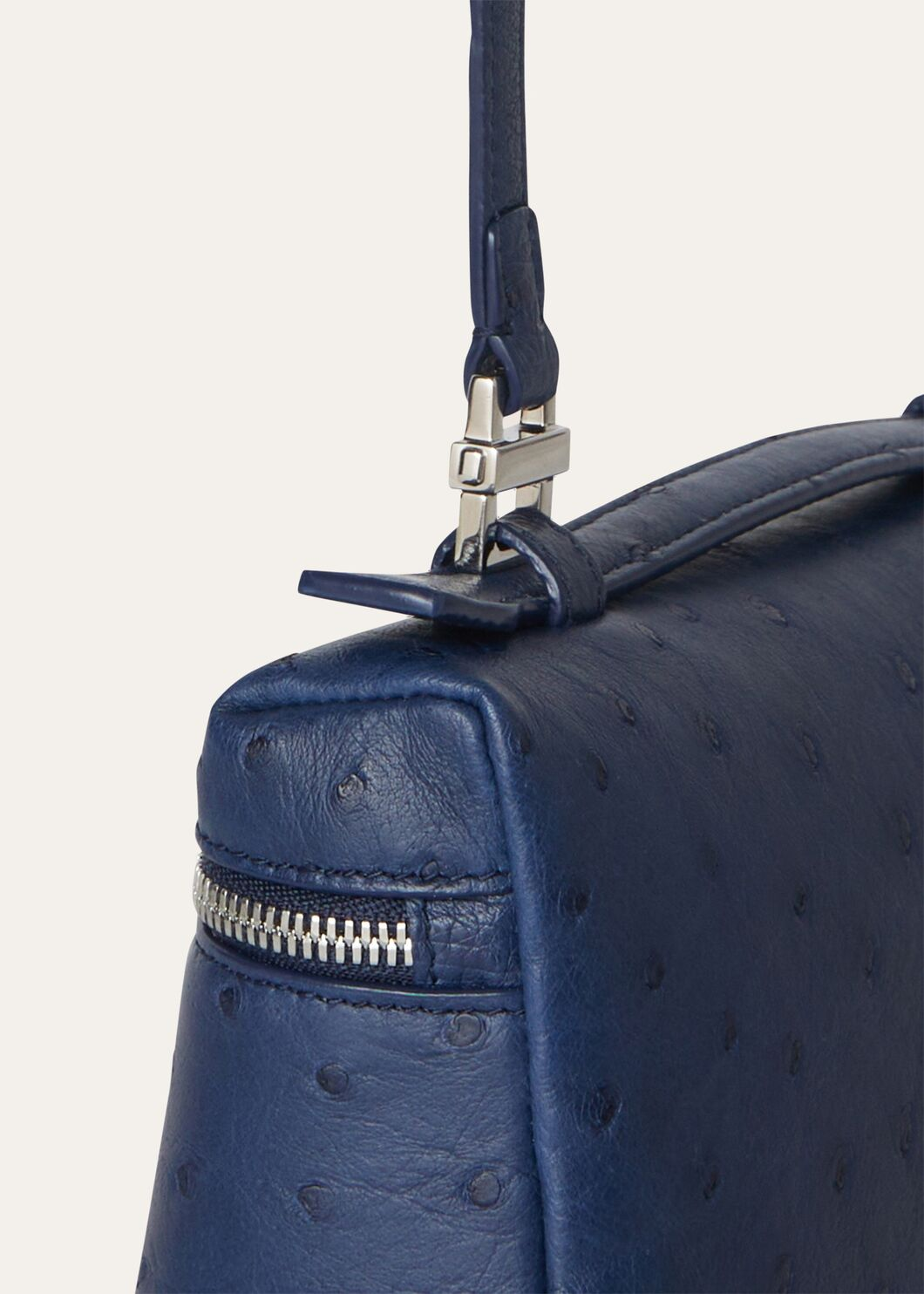 Extra Pocket L19 Clutch